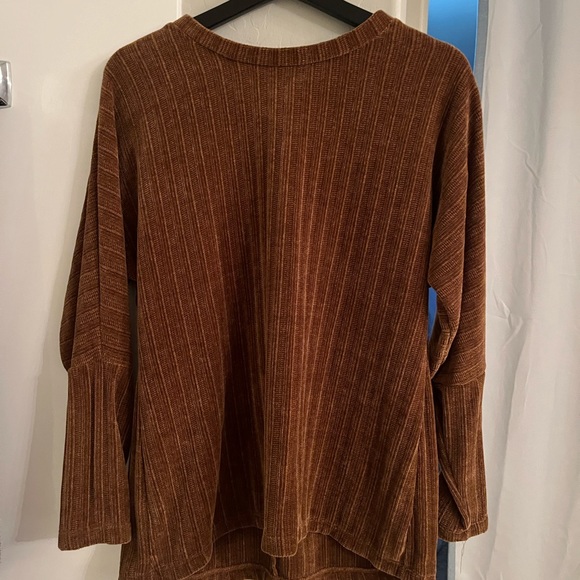 Red/brown Sweater - Picture 1 of 1